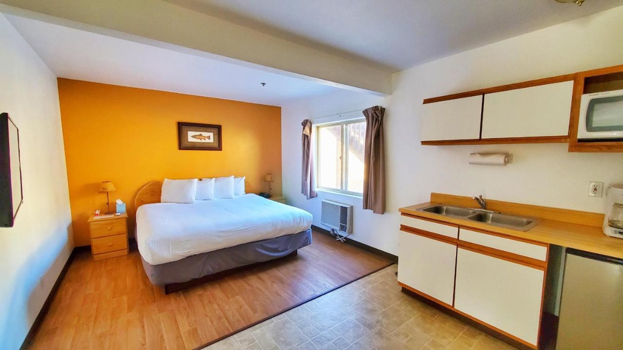 Corral Creek Lodge カーンビル エクステリア 写真